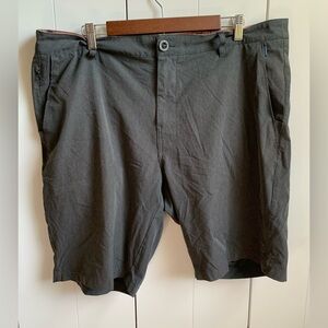7Diamonds Men Performance‎ Grey Shorts 11” Size 38